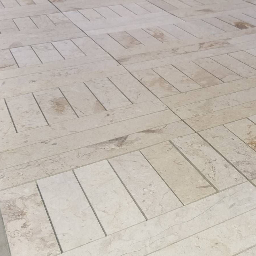 Cream white slatted limestone mosaic wall tile, natural stone bathroom cladding Thailand